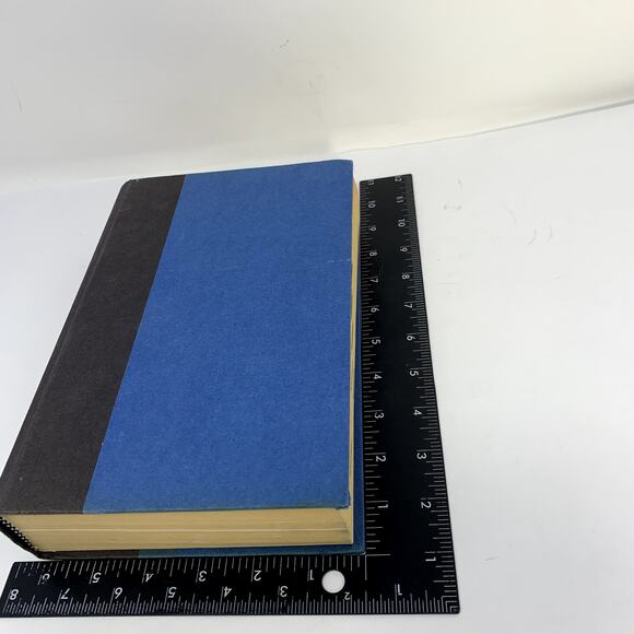 Time Almanac 2001 Time Magazine and Information 2000 Hardcover Book Vintage VTG - Picture 4 of 9